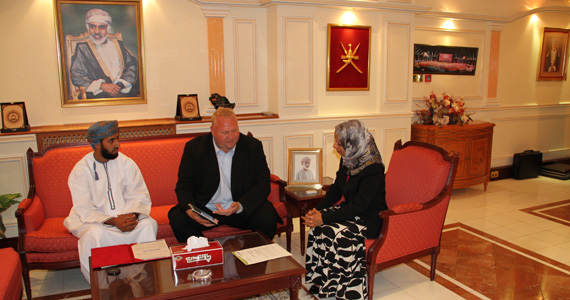 FLTR: Mr. Khalid Al Toubi, Mr. Henning Schwarze (both INTEWO) and H.E. Madiha Ahmed Al-Shaibani (Minister of Education) during a meeting at the Minister's office