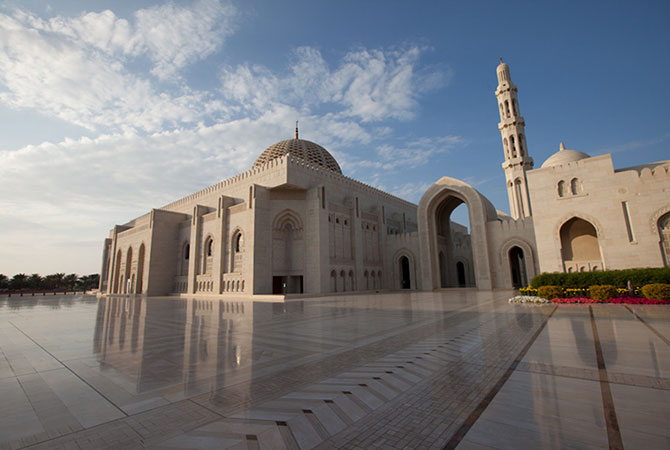 Sultan Qaboos Grand Mosque virtual tour